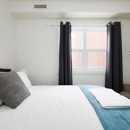 몬트리올 Bonjour Mtl Rosemont Retreat Chic 1Br Central Air 아파트 외부 사진